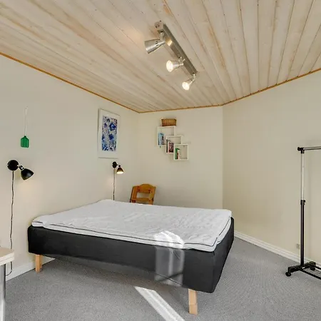 4 Bedroom Pet Friendly In Ferienhaus Spottrup