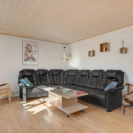 4 Bedroom Pet Friendly In Ferienhaus Spottrup