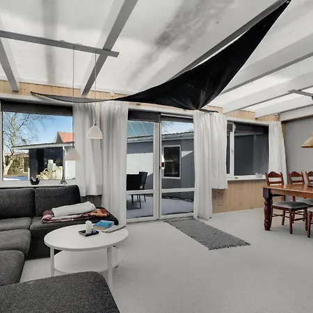 4 Bedroom Pet Friendly In * Spottrup